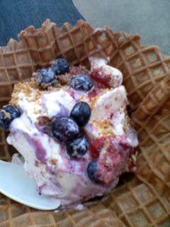 COLD STONE CREAMERY!